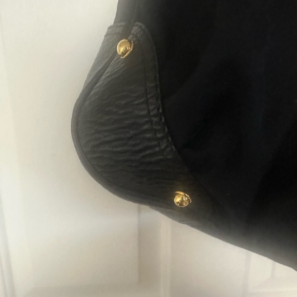 Authentic GUCCI HOBO - large - Picture 5 of 12